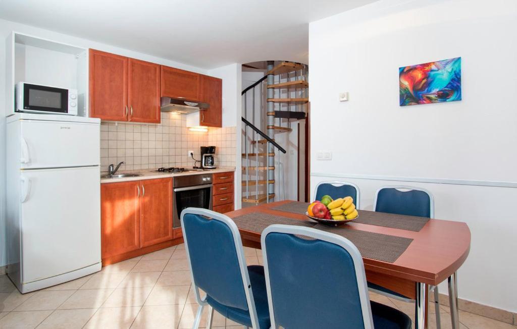 Oliva Holiday Apartment Banjole Exterior foto